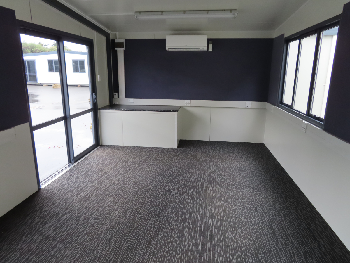 6x3.5m Commercial Office