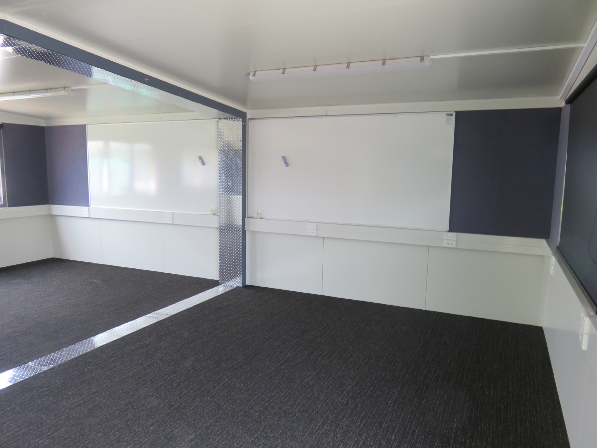6 x 7m Commercial Office